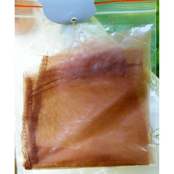 Waseem Garments Formal Beige Ivory Sleeveless Girl - Picture 4 of 6